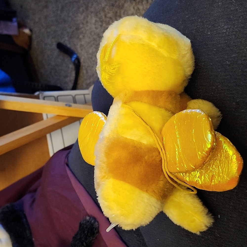 Stuffed bee - Picture 4 of 6